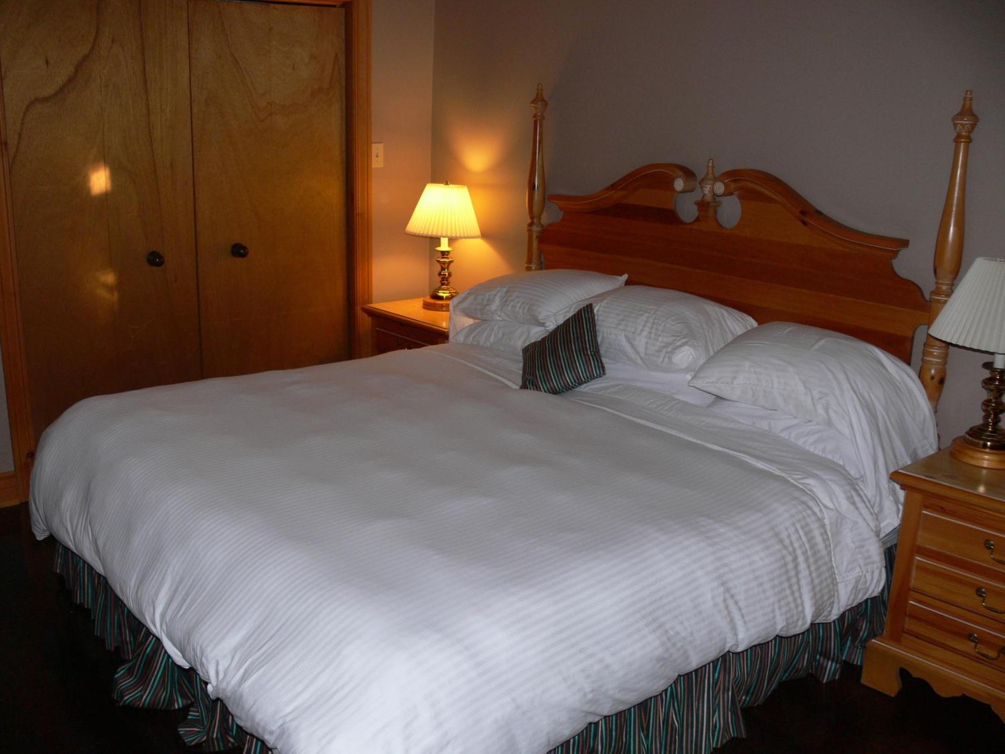 Eganridge Resort, Golf Club & Spa Bobcaygeon Room photo
